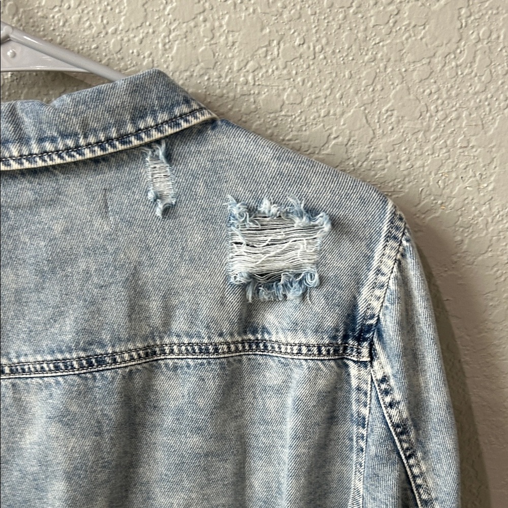 Risen Women's Light Wash Distressed Denim Shirt - Picture 11 of 11